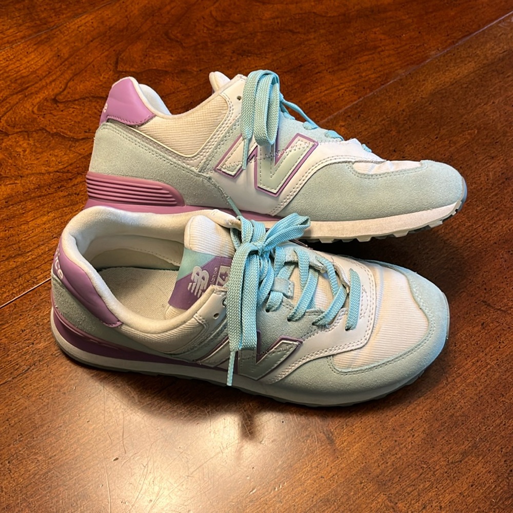 New Balance Women’s 574